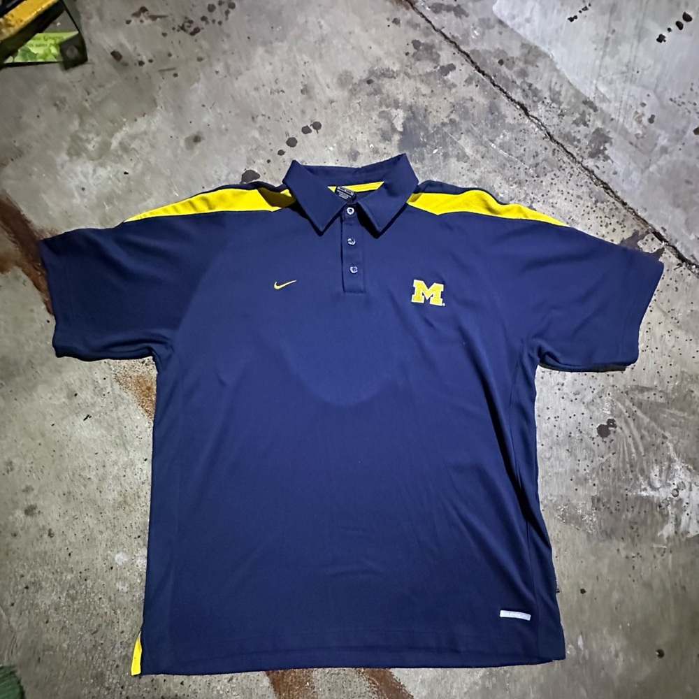 Nike Men's Navy and Yellow Michigan Polo